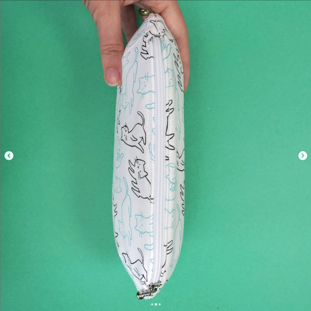 Necessaire Oval Gordinha