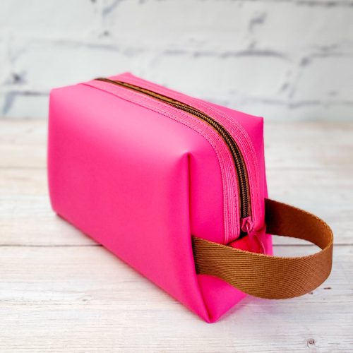 necessaire_trapezio-silicone_01